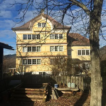 Charmantes Turmlihaus